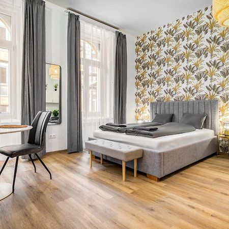 Bazilika-D45 Premium Suites Budapest Bagian luar foto