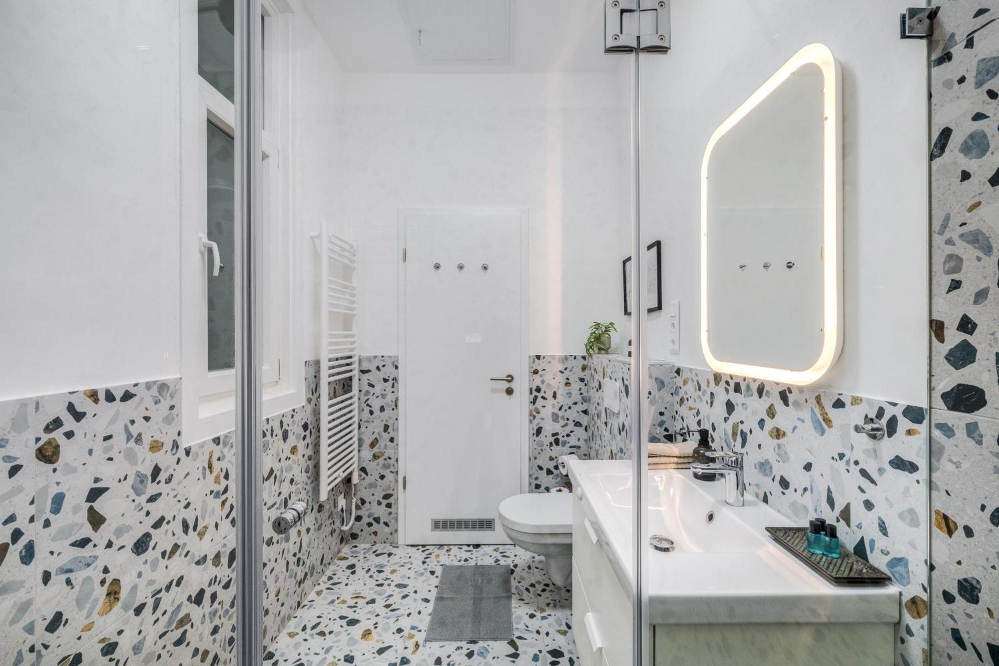 Bazilika-D45 Premium Suites Budapest Bagian luar foto